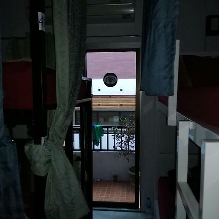 Neverland Dorm Ko Phi Phi Zewnętrze zdjęcie