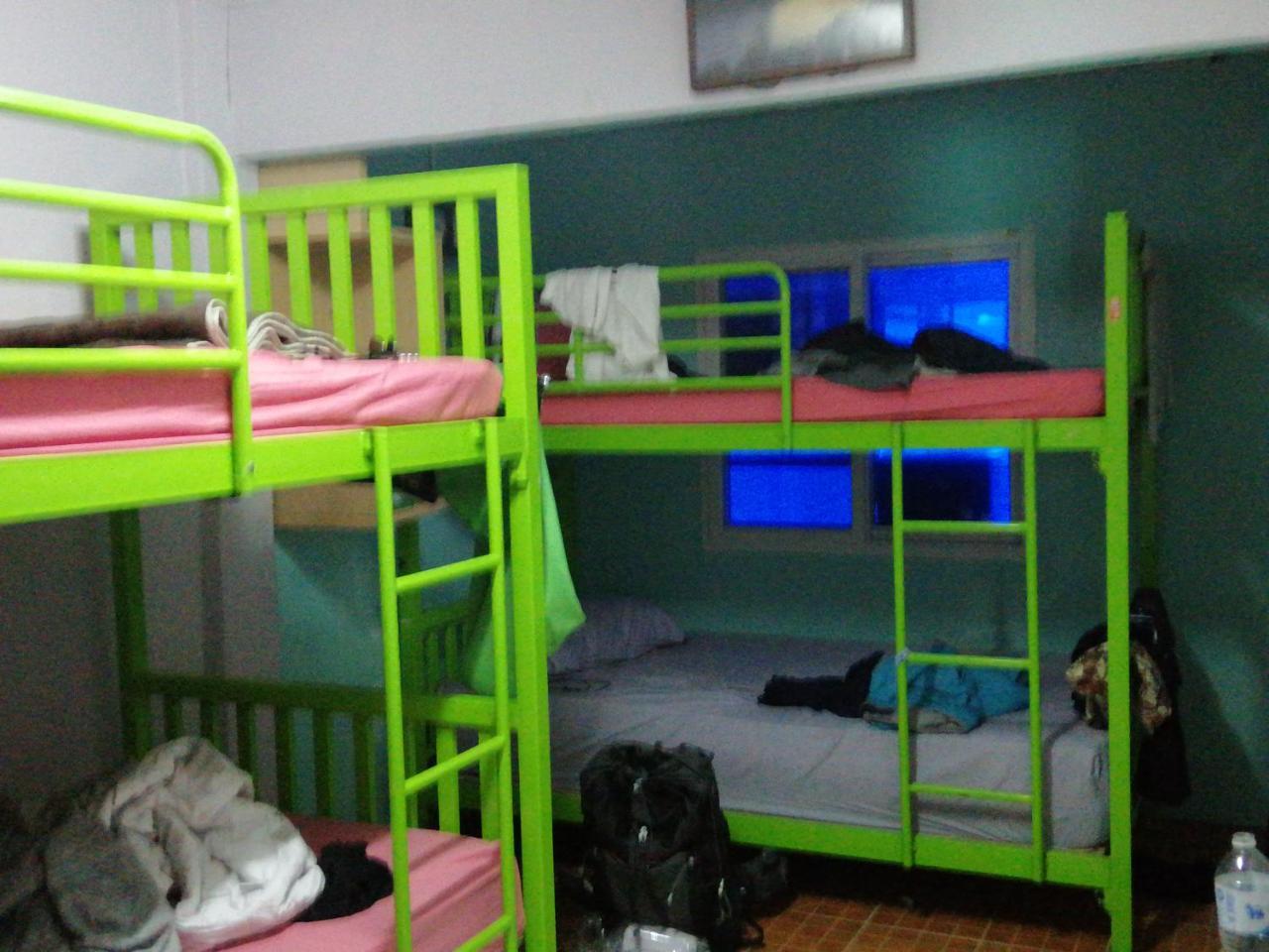 Neverland Dorm Ko Phi Phi Zewnętrze zdjęcie