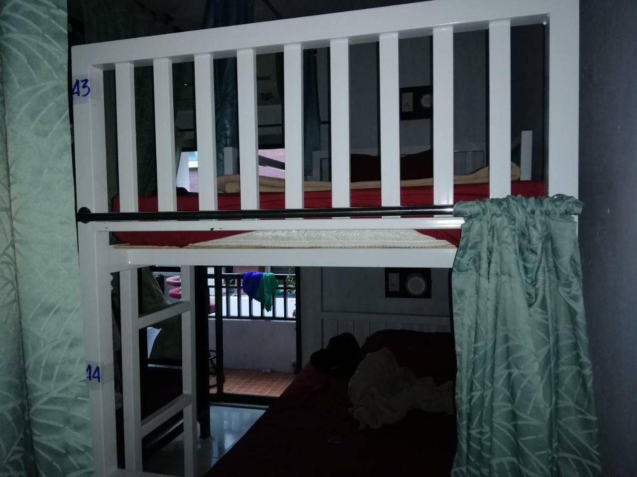 Neverland Dorm Ko Phi Phi Zewnętrze zdjęcie